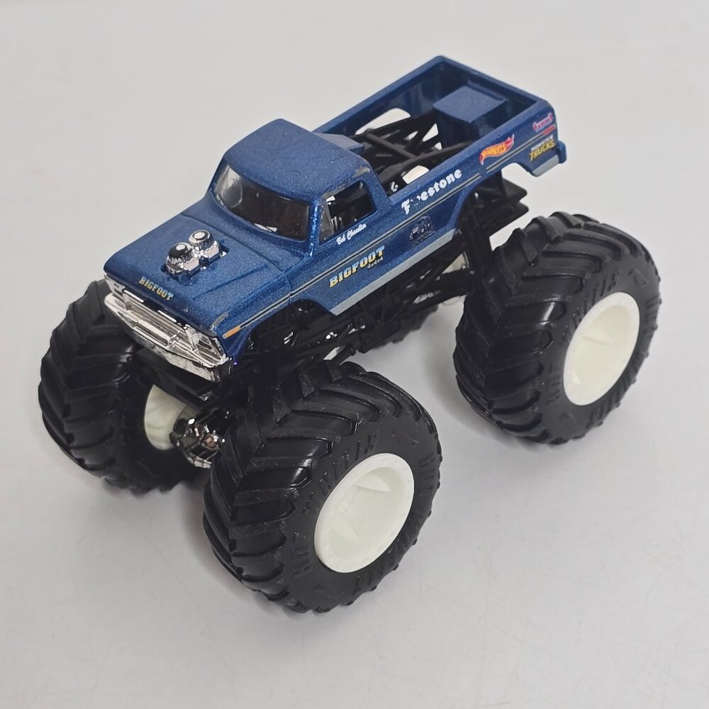 Hot Wheels Bigfoot Firestone Blue Monster‎ Jam Truck 1:64 Diecast Loose